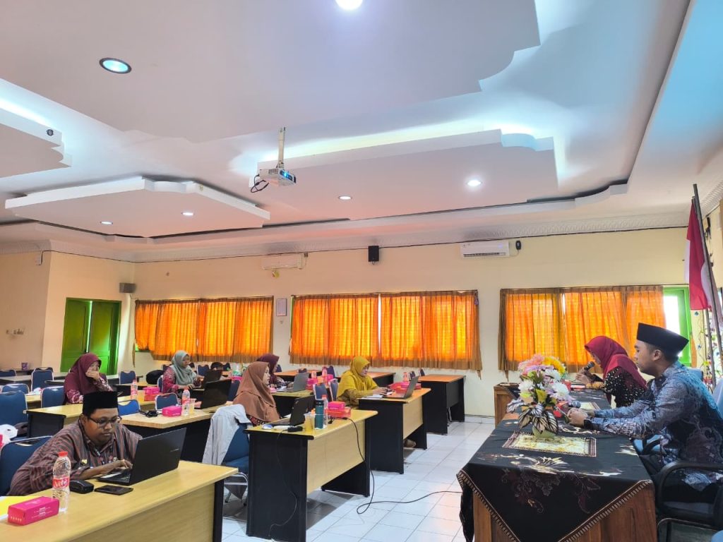 Pustakawan Matsasaba Ikuti Pertemuan Rutin Pokja di MAN 2 Bantul