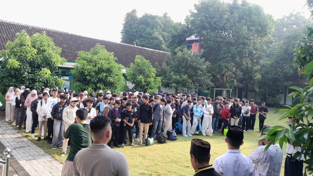 Tanamkan Pendidikan Karakter, MTsN 1 Bantul Laksanakan Edu Trip ke Bali